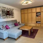 Klausgraben Apartmán *